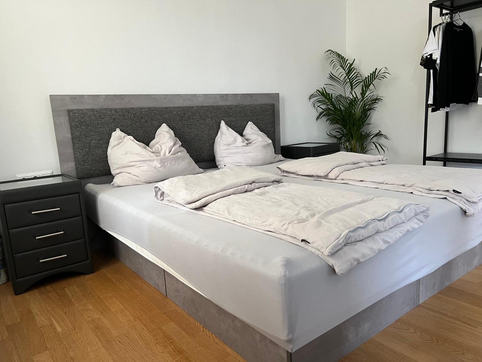 Loft Mit Kingsize Wasserbett Graz Ngoại thất bức ảnh